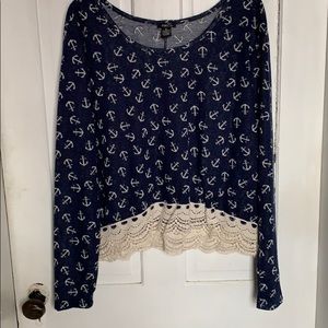 Women’s Blouse